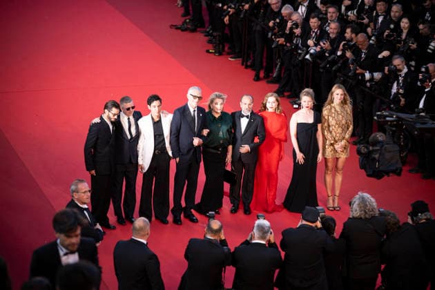 Cannes Histoires Paralleles Red Carpet EB French actress India Hair, French producer Alexandre Mallet-Guy, French actor Pierre Niney, Belgian-French actress Virginie Efira, French actress Isabelle Huppert, Iranian director Asghar Farhadi, French actor Adam Bessa, French actress Catherine Deneuve, French actor Vincent Cassel arrive for the screening of the film Histoires Paralleles (Parallel Tales) at the 79th edition of the Cannes Film Festival in Cannes, southern France on May 14, 2026.Photo by Eliot Blondet ABACAPRESS.COM Cannes France France  Copyright: xBlondetxEliot ABACAx