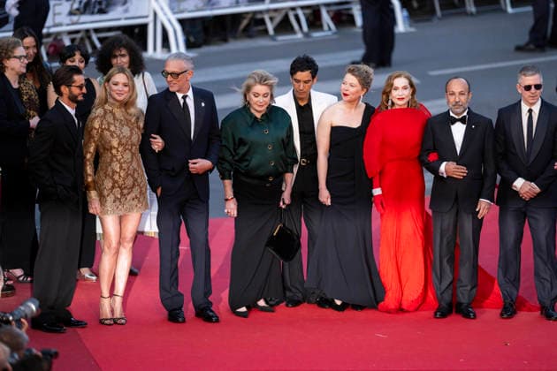 Cannes Histoires Paralleles Red Carpet EB Pierre Niney, Virginie Efira, Vincent Cassel, Catherine Deneuve, Adam Bessa, India Hair, Isabelle Huppert, arrive for the screening of the film Histoires Paralleles (Parallel Tales) at the 79th edition of the Cannes Film Festival in Cannes, southern France on May 14, 2026.Photo by Eliot Blondet ABACAPRESS.COM Cannes France France  Copyright: xBlondetxEliot ABACAx
