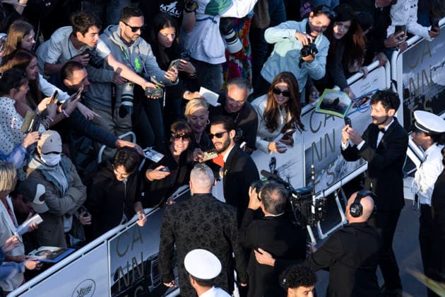 Pierre Niney Montée des marches du film Histoires parallèles lors du 79ème Festival International du Film de Cannes, le 14 mai 2026 Camilla Canalini Bestimage Red carpet for Parallel tales at the 79th Cannes International Film Festival on May 14, 2026 Cannes France  Copyright: xCamillaxCanalinix xBestimagexCamillaxCanalinix xBestimagex