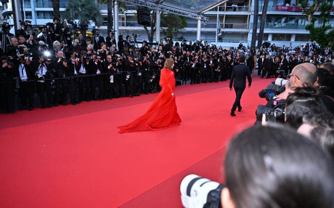 79th Cannes Film Festival: Histoires Paralleles (Parallel Tales) screening CANNES, FRANCE - MAY 14: French actress Isabelle Huppert arrives for the screening of the film Histoires Paralleles (Parallel Tales) at the 79th edition of the Cannes Film Festival in Cannes, France on May 14, 2026. Mustafa Yalcin Anadolu Cannes France. Editorial use only. Please get in touch for any other usage.  Copyright: x2026xAnadoluxMustafaxYalcinx