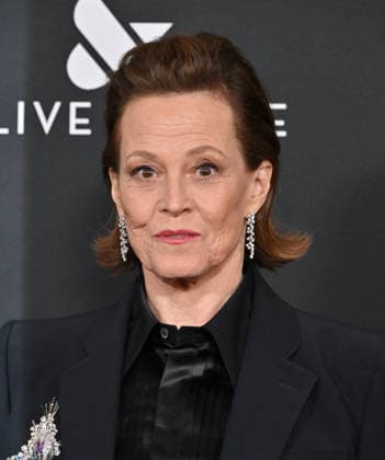 ˜Star Wars: The Mandalorian and Grogu™ World Premiere Sigourney Weaver arriving to Star Wars: The Mandalorian and Grogu world premiere held at the TCL Chinese Theatre on May 14, 2026 in Hollywood, CA. Hollywood TCL Chinese Theatre California USA Copyright: xLISAxOConnorx xAFF-USA.comx