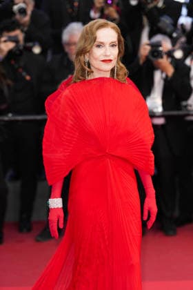 Foto IPP Daniele Cifala’ Cannes 14 05 2026 Histoires Parallèles (Parallel Tales) Screening - The 79th Annual Cannes Film Festival nella foto : Isabelle Huppert attends the Histoires Parallèles (Parallel Tales) screening during the 79th annual Cannes Film Festival at Palais des Festivals on May 14, 2026 in Cannes, France. *** Photo IPP Daniele Cifala Cannes 14 05 2026 Histoires Parallèles Parallel Tales Screening The 79th Annual Cannes Film Festival in photo Isabelle Huppert attends the Histoires Parallèles Parallel Tales screening during the 79th annual Cannes Film Festival at Palais des Festivals on May 14, 2026 in Cannes, France 