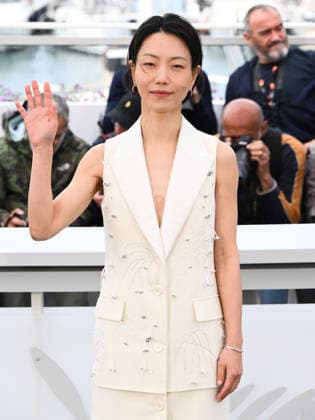 IPA84714796 - Cannes, 79th Cannes Film Festival 2026, day 4 - photocall of Gun-Che (Colony). Pictured: Kim Shin-rok  Copyright: xAlbertoxTerenghix xPoolxPhotoxEventsx07x 84714796