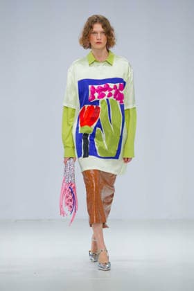 Australian Fashion Week 2026 - Runway - Gary Bigeni A model walks the runway during the Gary Bigeni show at Australian Fashion Week 2026 at the Museum of Contemporary Art on May 15, 2026 in Sydney, Australia., Credit:IOIO IMAGES IOIO Avalon Australia, New South Wales, Sydney, Museum of Contemporary Art  Copyright: xIOIOxIMAGESx xIOIOx xAvalonx 1099145133