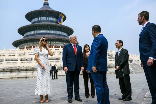 News Bilder des Tages US President Donald Trump meets with Chinese President Xi Jinping during an official visit aimed at discussing trade and bilateral relations between the two countries. Beijing, China US President Donald Trump meets with Chinese President Xi Jinping during an official visit aimed at discussing trade and bilateral relations between the two countries. Beijing, China, May 15, 2026. Photo by White House Press Office apaimages Washington USA United States of America 150526_China_WHPO_00(15) Copyright: xapaimagesxWhitexHousexPressxOfficex xapaimagesx