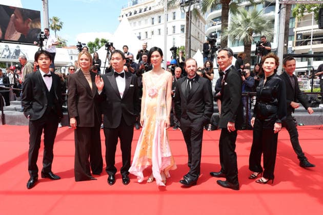 Soudain (All Of A Sudden) Screening at the 79th Annual Cannes Film Festival Jean-Charles Clichet, Marie Bunel, Virginie Efira, RyÃ»suke Hamaguchi, Tao Okamoto, Kodai Kurosaki and Kyozo Nagatsuka - Soudain (All Of A Sudden) Screening at the 79th Annual Cannes Film Festival in Cannes, France on May 15, 2026  Copyright: x Chassery+Courdjix