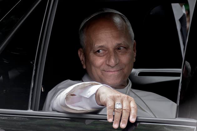 News Bilder des Tages Pope Leo XIV visits Sapienza University in Roma, Italy - 14 May 2026 Pope Leo XIV leaves at the end of his visit to Sapienza University, Rome s first university. Rome Italy Copyright: xMariaxGraziaxPicciarellax xSOPAxImagesx MGPICCIARELLA_1186