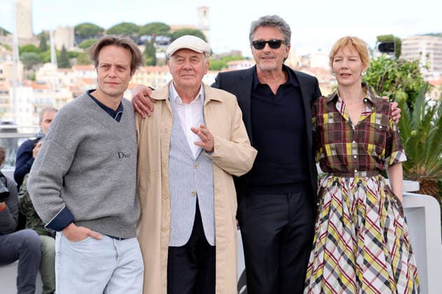 August Diehl, Hanns Zischler, PaweÅ‚ Pawlikowskiv und Sandra Hüller beim Photocall zum Kinofilm Fatherland auf dem Festival de Cannes 2026 79 Internationale Filmfestspiele von Cannes am Palais des Festivals. Cannes, 15.05.2026