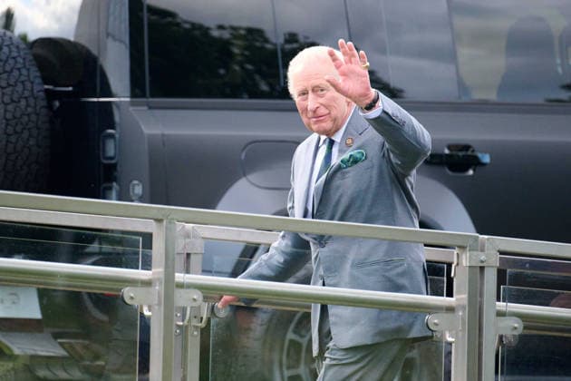 Entertainment Bilder des Tages King Charles III arrives at the Royal Windsor Horse Show 2026, Windsor, UK Windsor, UK. 15 May, 2026. King Charles III arrives at the Royal Windsor Horse Show 2026., Credit:Bart Lenoir Avalon UK, Windsor  Copyright: xBartxLenoirx xAvalonx 1099209769