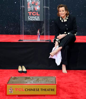 Actress Sigourney Weaver participates in a hand and footprint ceremony immortalizing her in the forecourt of the TCL Chinese Theatre (formerly Grauman s) in the Hollywood section of Los Angeles on Friday, May 15, 2026.  LAP2026051518 JIMxRUYMEN
