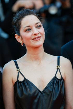 79ème Festival International du Film de Cannes Montée des marches du film Karma 79ème Festival International du Film de Cannes montee Karma 79th International Cannes Film Festival Red carpet Karma with Marion Cotillard 456114 2026 05 15  Copyright: xLionelxGuericolas MPPx STAR_456114_160