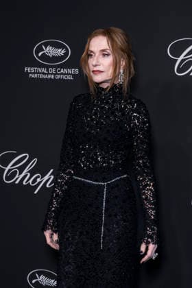 Isabelle Huppert at the Chopard Trophy dinner at the Carlton Beach Club during the 79th Cannes International Film Festival on 15 May 2026 Olivier Borde Bestimage the Chopard Trophy dinner at the Carlton Beach Club during the 79th Cannes International Film Festival on 15 May 2026 Cannes France  Copyright: xOLIVIERxBORDEx xBESTIMAGExOLIVIERxBORDEx xBESTIMAGEx