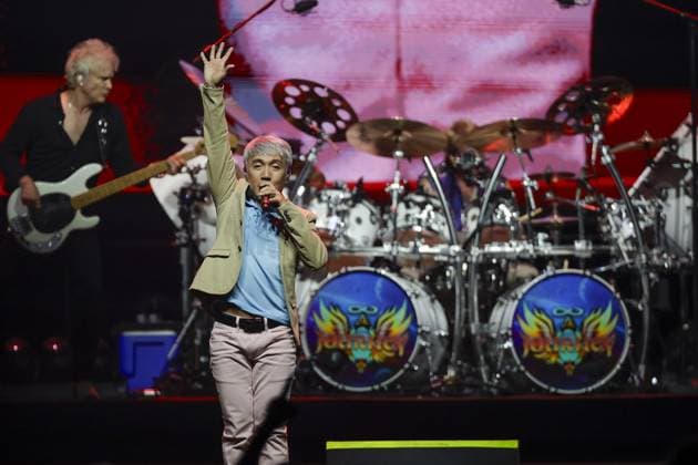 May 15, 2026, Tampa, Florida, USA: Lead singer Arnel Pineda of the band Journey performs on stage during the 2026 Final Frontier Tour at Benchmark International Arena on Friday, May 15, 2026 in Tampa. Tampa USA - ZUMAs70_ 20260515_zan_s70_020 Copyright: xLuisxSantanax