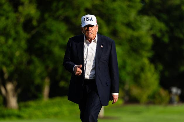US President Donald Trump walks on the South Lawn of the White House after arriving on Marine One in Washington, DC on Friday, May 15, 2026. Donald Trump met Xi Jinping in Beijing s leadership compound on Friday, kickstarting a second day of talks that kept relations on an even keel but have yielded limited deals so far.  WAX20260515808 EricxLee