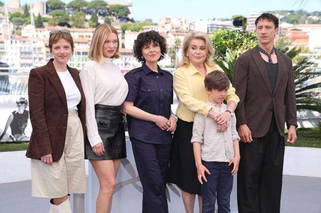 Jella Haase, Lea Seydoux, Marie Kreutzer, Catherine Deneuve, Malo Blanchet und Laurence Rupp beim Photocall zum Kinofilm Gentle Monster auf dem Festival de Cannes 2026 79. Internationale Filmfestspiele von Cannes am Palais des Festivals. Cannes, 16.05.2026