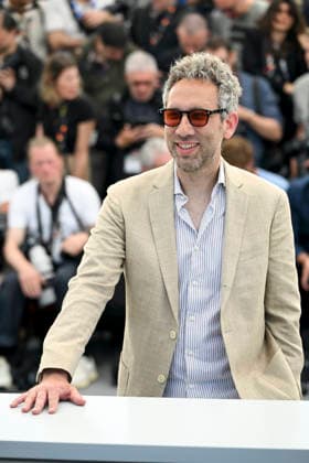 79ème Festival International du Film de Cannes Photocall with cast of Cantona 79th International Cannes Film Festival Photocall with cast of Cantona 456156 2026 05 16 Tryhorn, David  Copyright: xSergexArnalx xStarfacex STAR_456156_008