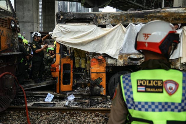 May 16, 2026, Bangkok, Bangkok, Thailand: A train collided with a bus stranded on railway tracks, triggering a fire that engulfed the vehicle, leaving multiple people injured and dead in Bangkok, Thailand, May 16, 2026. Bangkok Thailand - ZUMAp219 20260516_zip_p219_006 Copyright: xNattaphonxPhanphongsanonx