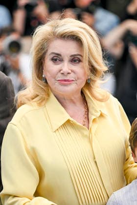 79ème Festival International du Film de Cannes Photocall with cast of Gentle Monster 79th International Cannes Film Festival Photocall with cast of Gentle Monster 456158 2026 05 16 Deneuve, Catherine  Copyright: xSergexArnalx xStarfacex STAR_456158_004