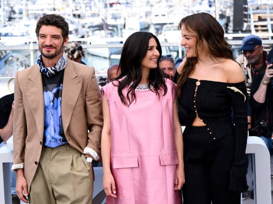 IPA84747559 - Cannes, 79th Cannes Film Festival 2026, Day 5, Photocall Film Si Tu Penses Bien (Think Good). Niels Schneider, GÃ raldine Nakache, Monia Chokri  Copyright: xAlbertoxTerenghix xPoolxPhotoxEventsx07x 84747559