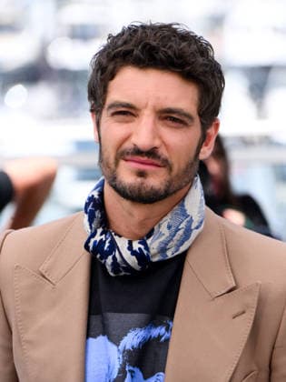 IPA84747806 - Cannes, 79th Cannes Film Festival 2026, Day 5, Photocall Film Si Tu Penses Bien (Think Good). Pictured is Niels Schneider  Copyright: xAlbertoxTerenghix xPoolxPhotoxEventsx07x 84747806