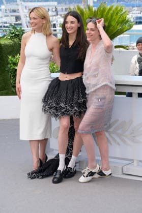 Full Phil Photocall at 79th Festival de Cannes - Cannes, France CANNES, FRANCE. May 16, 2026: Emma Mackey, Kristen Stewart & Charlotte Le Bon at the photocall for Full Phil at the 79th Festival de Cannes. Picture: Paul Smith Featureflash Cannes France  Copyright: xPaulxSmithx xFeatureflashx