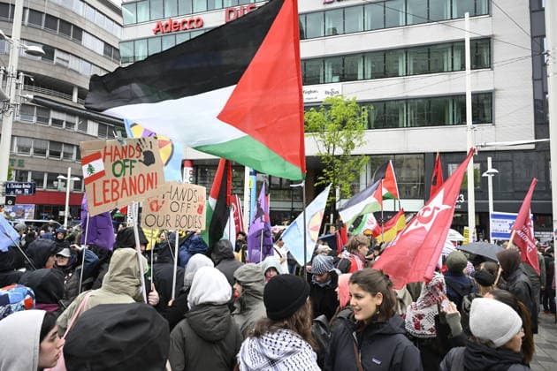 VIENNA, AUSTRIA 20260516 Palestinian demonstration at Christian Broda Platz against the participation of Israel in the 70th edition of the Eurovision Song Contest ESC in Vienna, Austria, Saturday, May 16, 2026 VIENNA AUSTRIA x10070x  Copyright: xJessicaxGow TTx EUROVISION 2026 DEMONSTRATION 4ZjFLDz7vU8