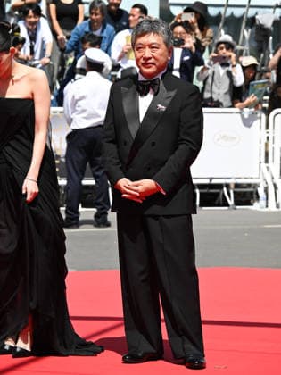 Internationale Filmfestspiele von Cannes, Sheep in the Box Premiere IPA84750323 - Cannes, 79th Cannes Film Festival 2026, Evening 5. Red carpet Film HEEP IN THE BOX. Pictured is Hirokazu Kore eda  Copyright: xManuelexMangiarottix xPoolxPhotoxEventsx07x 84750323
