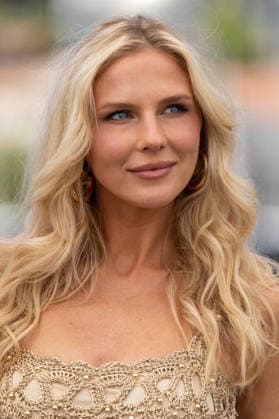 Olga Hoffmann at the Propeller One Way Night Coach photocall at the 79th International Film Festival in Cannes, France on May 16, 2026 Jacovides Moreau bestimage Propeller One Way Night Coach photocall at the 79th annual Cannes Film Festival at Palais des Festivals on May 16, 2026 in Cannes, France Cannes France  Copyright: xJACOVIDES-MOREAUx xBESTIMAGExJACOVIDES-MOREAUx xBESTIMAGEx