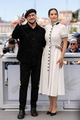John Travolta and daughter Ella Bleue Travolta at the Propeller One Way Night Coach photocall at the 79th annual Cannes Film Festival at Palais des Festivals on May 16, 2026 in Cannes, France Jacovides Moreau bestimage Propeller One Way Night Coach photocall at the 79th annual Cannes Film Festival at Palais des Festivals on May 16, 2026 in Cannes, France Cannes France  Copyright: xJACOVIDES-MOREAUx xBESTIMAGExJACOVIDES-MOREAUx xBESTIMAGEx