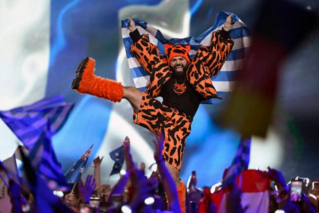 WIEN, ÖSTERRIKE 20260516 Akylas som representerar Grekland under finalen i den 70:e upplagan av Eurovision Song Contest (ESC) i Wiener Stadthalle i Wien, Österrike, lördag 16 maj 2026. WIEN ÖSTERRIKE x10070x *** VIENNA, AUSTRIA 20260516 Akylas representing Greece during the final of the 70th edition of the Eurovision Song Contest ESC in Wiener Stadthalle in Vienna, Austria, Saturday, May 16, 2026 VIENNA AUSTRIA x10070x  Copyright: xJessicaxGow TTx EUROVISION 2026 FINAL ZtSKli3TfMQ