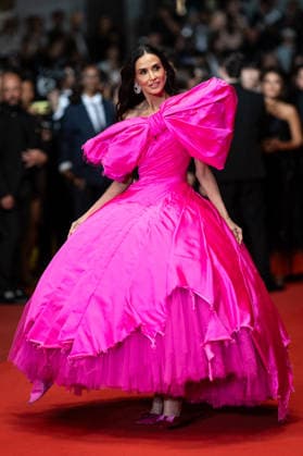 Demi Moore Montée des marches du film Paper Tiger lors du 79ème Festival International du Film de Cannes, le 16 mai 2026 Jacovides Moreau Bestimage Red carpet for Paper Tiger at the 79th Cannes International Film Festival on May 16, 2026 Cannes France  Copyright: xJACOVIDES-MOREAUx xBESTIMAGExJACOVIDES-MOREAUx xBESTIMAGEx