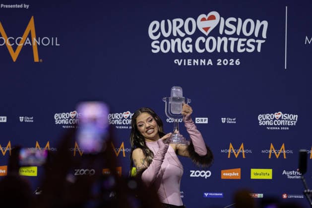 Eurovision Song Contest 2025 Grand Final, 17.05.2026 VIENNA, AUSTRIA - 17 MAY 2026: Image shows Press Conference of Winning Bulgaria singer DARA for Bulgaria with Eurovision Song Contest 2026 trophy in Vienna during Eurovision Song Contest 2025 Grand Final at Wiener Stadthalle on 17 05 2026 in Vienna, Austria. Vienna Wiener Stadthalle Austria *** Eurovision Song Contest 2025 Grand Final, 17 05 2026 VIENNA, AUSTRIA 17 MAY 2026 Image shows Press Conference of Winning Bulgaria singer DARA for Bulgaria with Eurovision Song Contest 2026 trophy in Vienna during Eurovision Song Contest 2025 Grand Final at Wiener Stadthalle on 17 05 2026 in Vienna, Austria Vienna Wiener Stadthalle Austria Copyright: xBEAUTIFULxSPORTS Froehlichx