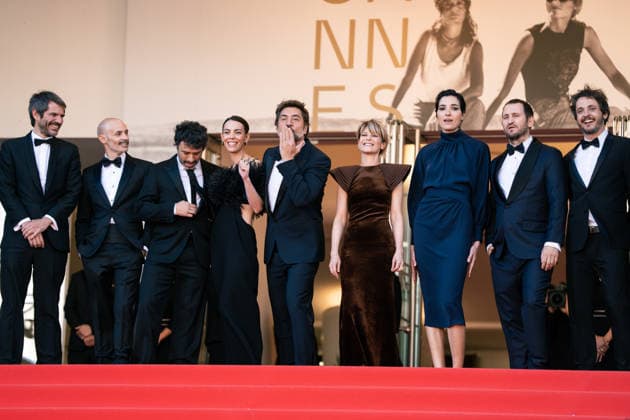 May 16, 2026, Cannes, France: J A guest, Rodrigo Sorogoyen, Marina Fois, Javier Bardem, Isabel Pena, Victoria Luengo, Raul Arevalo, Eduardo Villaneuva and Guillermo Farre attend the El Ser Querido (The Beloved) screening during the 79th annual Cannes Film Festival at Palais des Festivals on May 16, 2026 in Cannes, France. Cannes France  - ZUMAs197 20260516_aaa_s197_405 Copyright: xLounisxTiarx