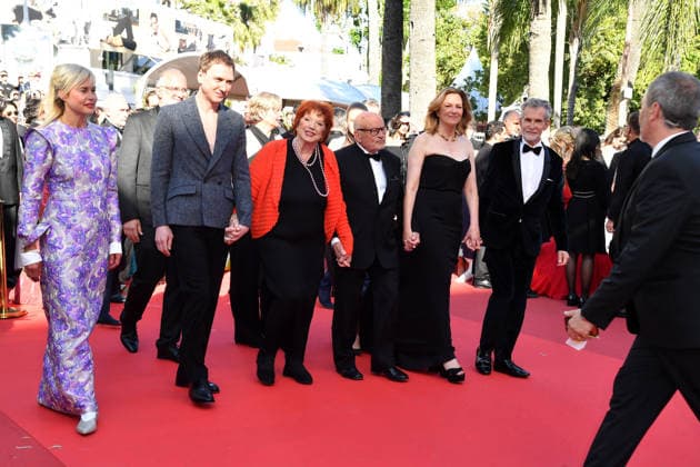 Maria Matschke Engel, Regina Ziegler, Hooman Afshari, Ulrich Matthes, Martina Gedeck, Jenny Erpenbeck, Volker Schloendorff, Susanne Wolff und Lars Eidinger bei der The Beloved Premiere in Cannes am 16.05.2026 *** Maria Matschke Engel, Regina Ziegler, Hooman Afshari, Ulrich Matthes, Martina Gedeck, Jenny Erpenbeck, Volker Schloendorff, Susanne Wolff and Lars Eidinger at The Beloved premiere in Cannes on 16 05 2026