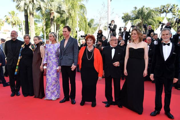 Maria Matschke Engel, Regina Ziegler, Hooman Afshari, Ulrich Matthes, Martina Gedeck, Jenny Erpenbeck, Volker Schloendorff, Susanne Wolff und Lars Eidinger bei der The Beloved Premiere in Cannes am 16.05.2026