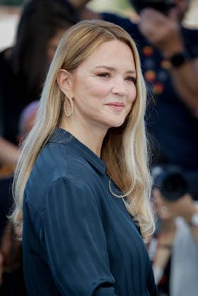 79ème Festival International du Film de Cannes Photocall du film Soudain 79th International Cannes Film Festival Photocall Soudain Paper Tiger 79th International Cannes Film Festival Photocall Soudain with Virginie Efira 456211 2026 05 16  Copyright: xLionelxGuericolas MPPx STAR_456211_005