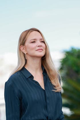 79ème Festival International du Film de Cannes Photocall du film Soudain 79th International Cannes Film Festival Photocall Soudain Paper Tiger 79th International Cannes Film Festival Photocall Soudain with Virginie Efira 456211 2026 05 16  Copyright: xLionelxGuericolas MPPx STAR_456211_019