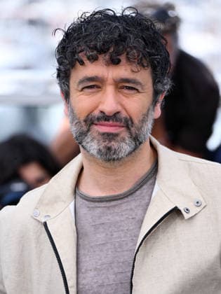 IPA84780733 - Cannes, 79th Cannes Film Festival 2026, Day 6. Photocall of the film EL SER QUERIDO (THE BELOVED). Rodrigo Sorogoyen is pictured.  Copyright: xAlbertoxTerenghix xPoolxPhotoxEventsx07x 84780733