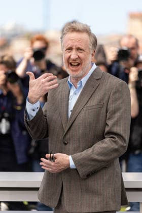 Le réalisateur James Gray au photocall du film Paper Tiger Compétition lors du 79ème Festival International du Film de Cannes 12 23 mai 2026 , le 17 mai 2026 Jacovides Moreau Bestimage Photocall for Paper Tiger Competition at the 79th Cannes International Film Festival, on May 17th, 2026 Cannes France  Copyright: xJACOVIDES-MOREAUx xBESTIMAGExJACOVIDES-MOREAUx xBESTIMAGEx