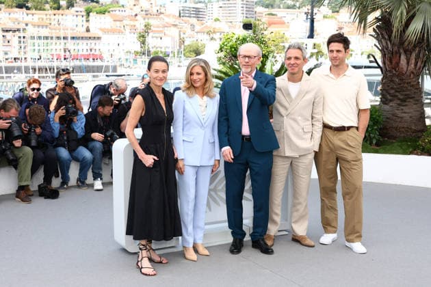 May 17, 2026, Cannes, Cote D azur, France: RON HOWARD and his producers DALLAS BRENNAN REXER, SARA BERNSTEIN, JUSTIN WILKES and CHRISTOPHER ST JOHN during the AVEDON photocall at the 79th Annual Cannes Film Festival at Palais des Festivals in Cannes, France. Cannes France  - ZUMAc179 20260517_zep_c179_012 Copyright: xMickaelxChavetx