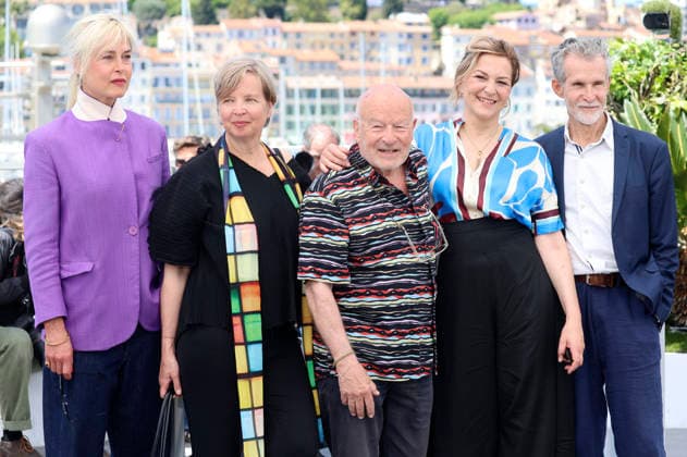Susanne Wolff, Jenny Erpenbeck, Volker Schlöndorff, Martina Gedeck und Ulrich Matthes beim Photocall zum Kinofilm Heimsuchung Visitation auf dem Festival de Cannes 2026 79. Internationale Filmfestspiele von Cannes am Palais des Festivals. Cannes, 17.05.2026