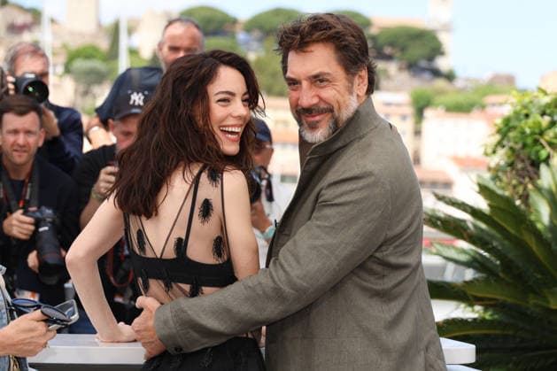 79ème Festival International du Film de Cannes Photocall with cast of the film El Ser Querido 79th Cannes Film Festival Photocall with cast of the film El ser querido The beloved Victoria Luengo and Javier Bardem 456238 2026 05 17 Cannes France  Copyright: xIsabellexVautierx xStarfacex STAR_456238_013