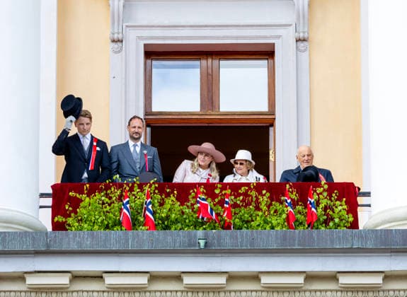 17-05-2026 Oslo Prince Sverre Magnus, Crown Princess Mette-Marit, Crown Prince Haakon, Queen Sonja and King Harald during the national day on the balcony of the royal palace in Oslo. Â  Copyright: xPPEx