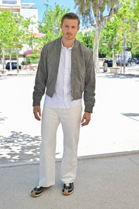 Cannes AMI Paris Lunch Alexander Ludwig attending the AMI Paris Lunch at Fred L Ecailler during 79th Cannes Film Festival in Cannes, France on May 17, 2026. Photo by Julien Reynaud APS-Medias ABACAPRESS.COM Cannes France  Copyright: xReynaudxJulien APS-Medias ABACAx