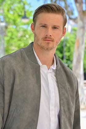 Cannes AMI Paris Lunch Alexander Ludwig attending the AMI Paris Lunch at Fred L Ecailler during 79th Cannes Film Festival in Cannes, France on May 17, 2026. Photo by Julien Reynaud APS-Medias ABACAPRESS.COM Cannes France  Copyright: xReynaudxJulien APS-Medias ABACAx