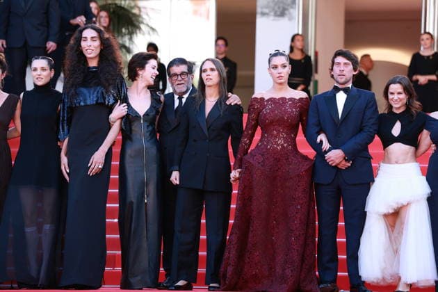 Cannes - Garance Red Carpet (L-R) Sara-Jeanne Drillaud, Jehnny Beth, Raya Martigny, Sara Giraudeau, Alain Attal, Jeanne Herry, Adele Exarchopoulos, Hugo Selignac, Mathilde Roehrich, Helene Alexandridis, Brigitte Sy and Anne Suarez at the Garance screening during the 79th annual Cannes Film Festival at Palais des Festivals on May 17, 2026 in Cannes, France. Photo by Jerome Domine ABACAPRESS.COM Cannes France Copyright: xDominexJerome ABACAx