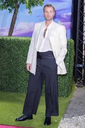 Rivals Season 2 World Premiere Oliver Chris attends the Hulu Disney+ Rivals Season 2 World Premiere, at the BFI IMAX cinema in London. 13th May 2026.  Copyright: xAndrewxSimsx NINTCHDBPICT001081677283