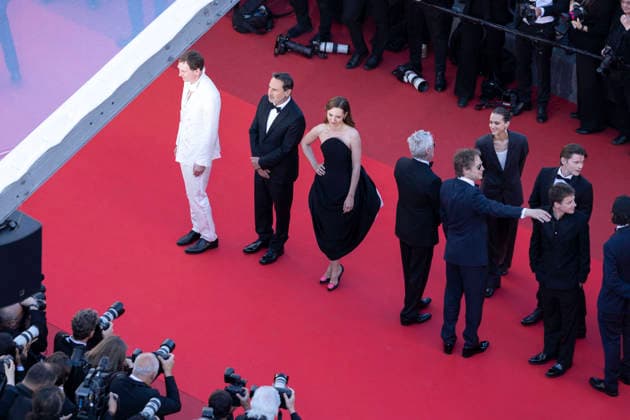 Lars Eidinger, Gilles Lellouche, Louise Bourgoin, Alain Goldman, László Nemes, Max Warburton, Hortense de Gromard Montée des marches du film Moulin lors du 79ème Festival International du Film de Cannes, le 17 mai 2026 Camilla Canalini Bestimage Red carpet for Moulin at the 79th Cannes International Film Festival on May 17, 2026 Cannes France  Copyright: xCamillaxCanalinix xBestimagexCamillaxCanalinix xBestimagex