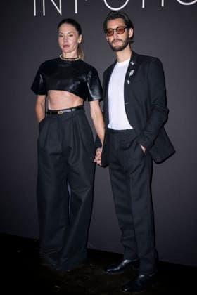 Pierre Niney et sa compagne Natasha Andrews Photocall of the Kering Women in Motion Awards dinner at Place de la Castre during the 79th Cannes International Film Festival May 17, 2026 Olivier Borde Bestimage Photocall of the Women In Motion official dinner at Place de la Castre on May 17, 2026 in Cannes, France Cannes France  Copyright: xOLIVIERxBORDEx xBESTIMAGExOLIVIERxBORDEx xBESTIMAGEx