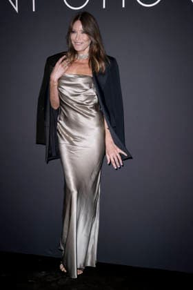 Carla Bruni Sarkozy Photocall of the Kering Women in Motion Awards dinner at Place de la Castre during the 79th Cannes International Film Festival May 17, 2026 Olivier Borde Bestimage Photocall of the Women In Motion official dinner at Place de la Castre on May 17, 2026 in Cannes, France Cannes France  Copyright: xOLIVIERxBORDEx xBESTIMAGExOLIVIERxBORDEx xBESTIMAGEx